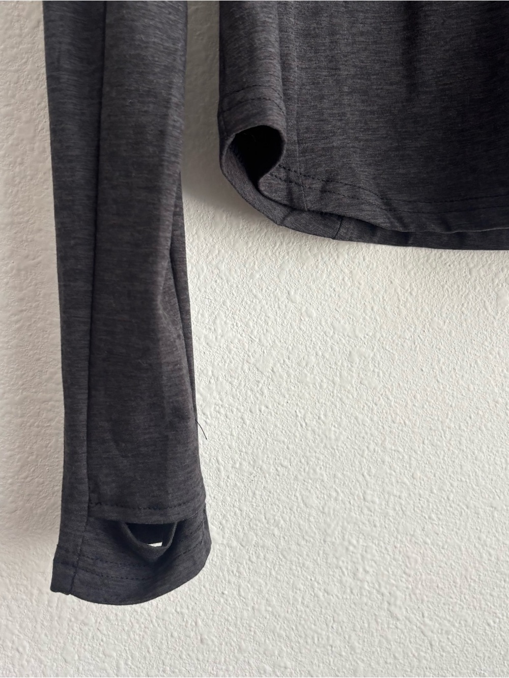 K-Swiss Women's Long Sleeve Performance Tee in Charcoal Gray - Picture 7 of 7
